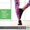 Gaiam Grippy Yoga Socks for Women & Men – Full Toe Non Slip Sticky Grip Accessories for Yoga, Barre, Pilates, Dance, Ballet(Grey (S/M))