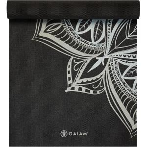 Gaiam Yoga Mat – Premium 5mm Print Thick Non Slip Exercise & Fitness Mat for All Types of Yoga, Pilates & Floor Workouts (68″ x 24″ x 5mm)(Midnight Point)