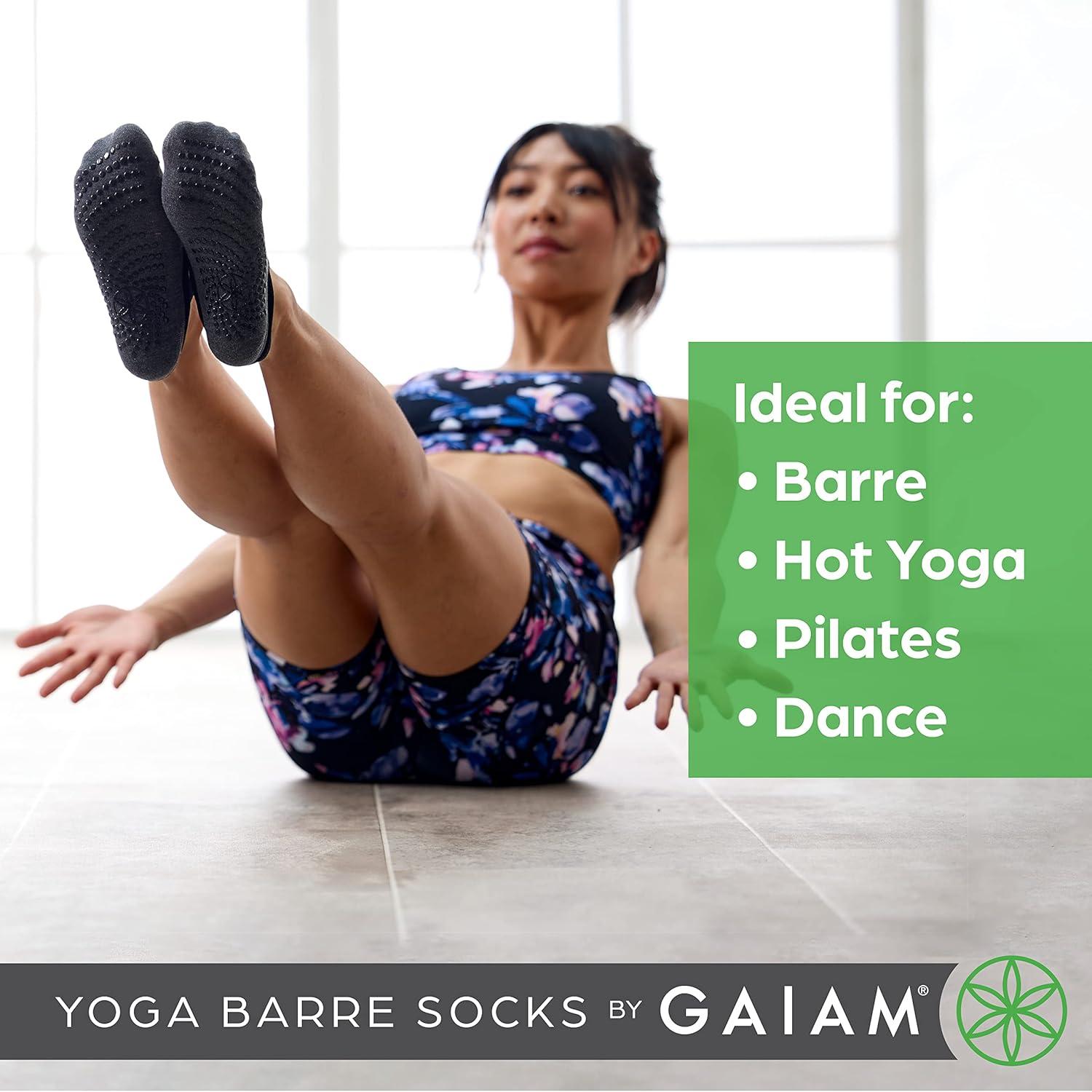 imageGaiam Womens Modern 0563569 BlackGrey 2pack SmallMedium US