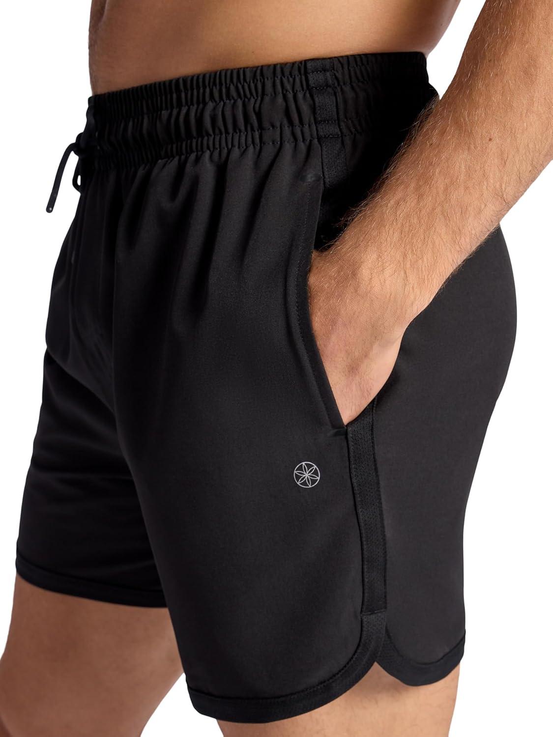 imageGaiam Mens Lunge 5 Short Standard Fit Stretch Lightweight Material MoistureWickingBlack