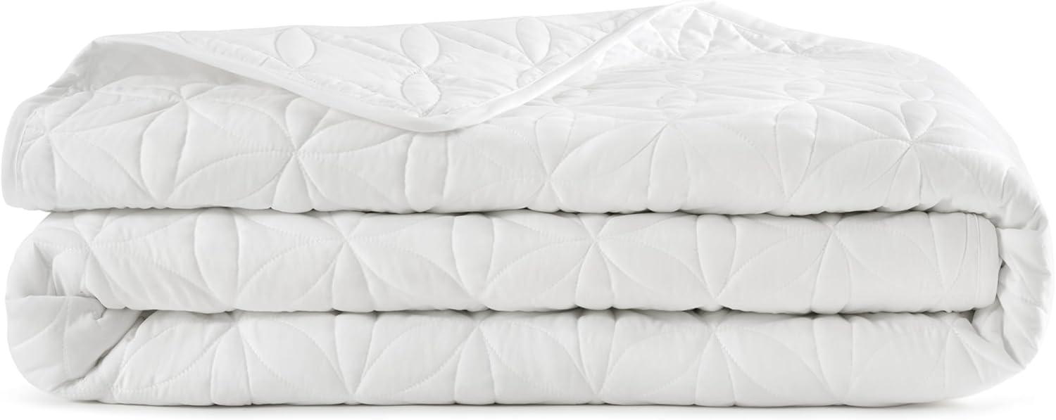 imageGaiam Microfiber Quilt Plain Weave Soft Brushed Finish Lightweight amp Easy Care Printed FullQueen Mandala BluesWhite